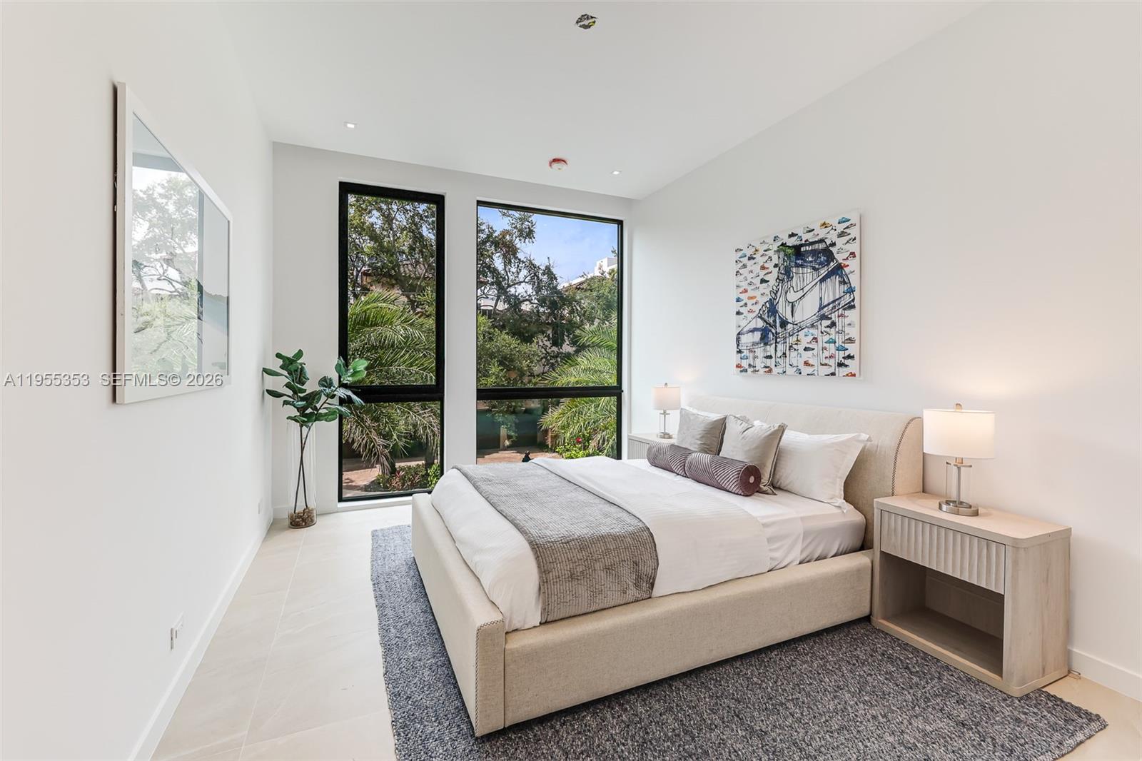 PALM TERRACE - Residential