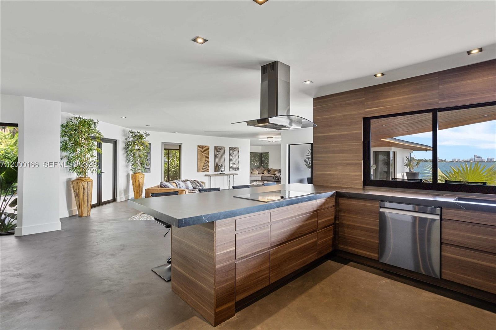 SANS SOUCI ESTATES - Residential