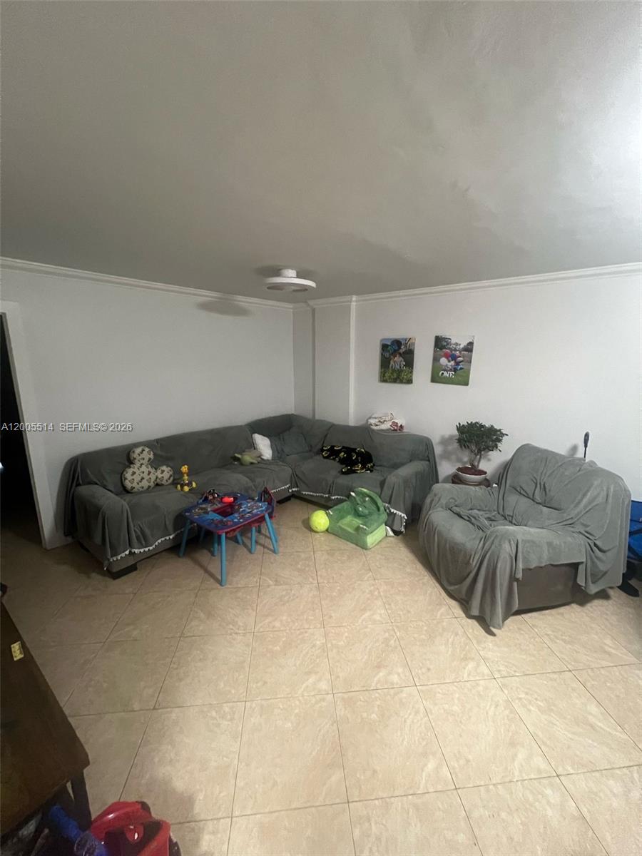 1515 NE 125th Ter 212