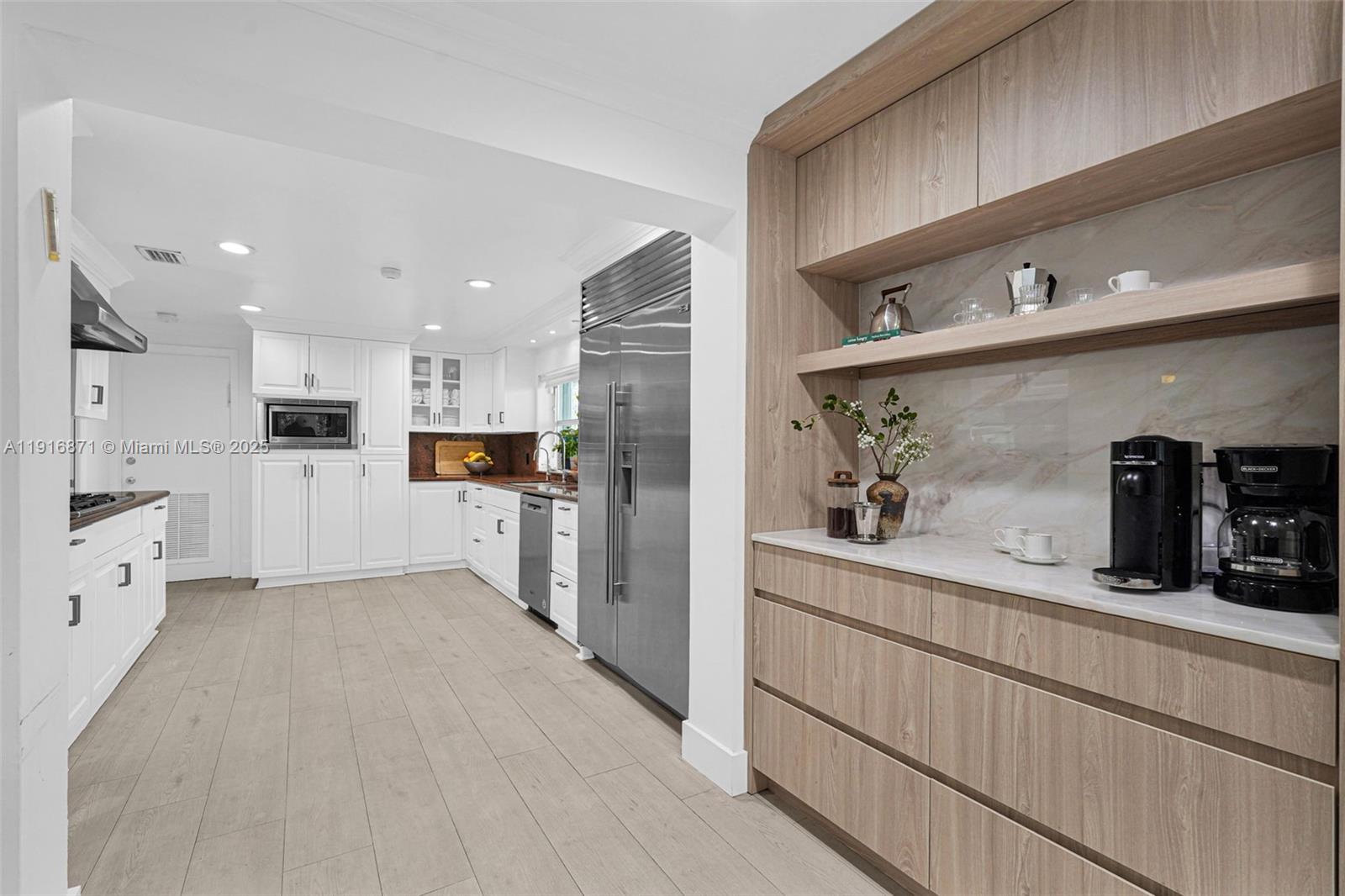 BAL HARBOUR RES SEC - Residential