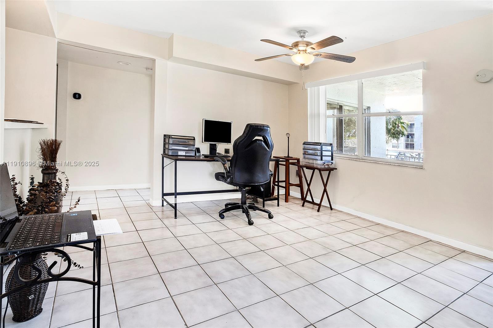 LE CLUB AT OLD CUTLER CON - Residential