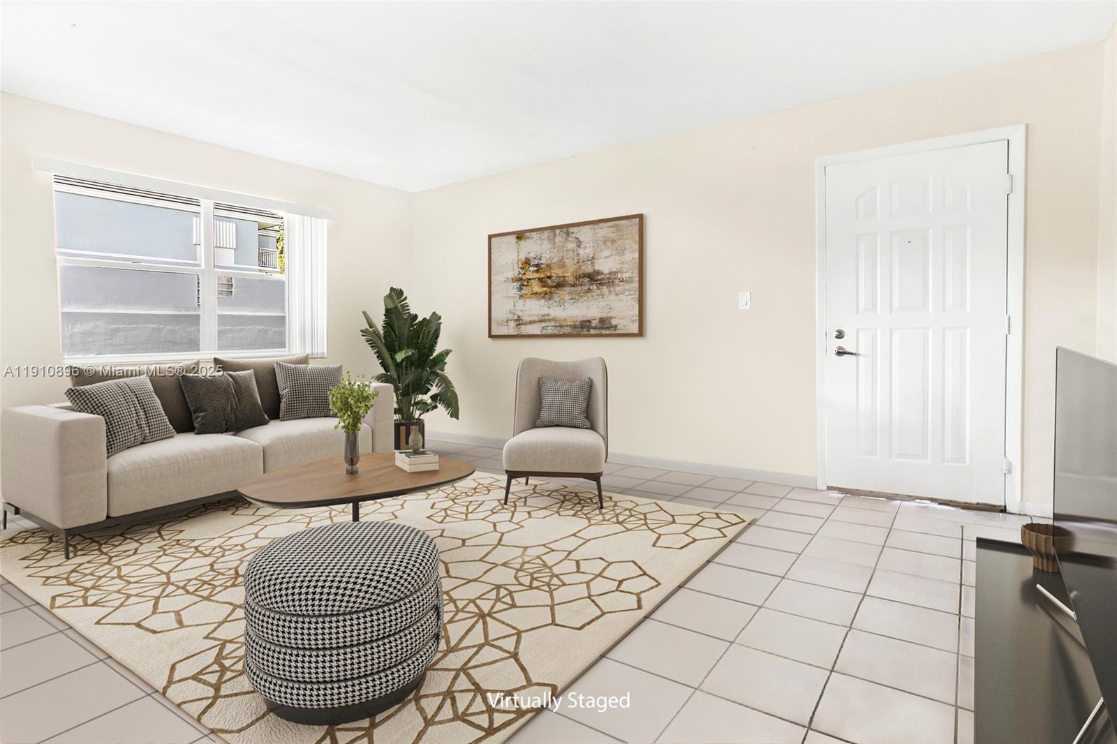 LE CLUB AT OLD CUTLER CON - Residential