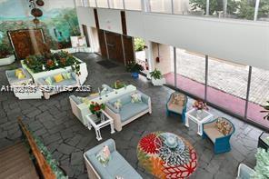 POLYNESIAN GARDENS CONDOM - Residential