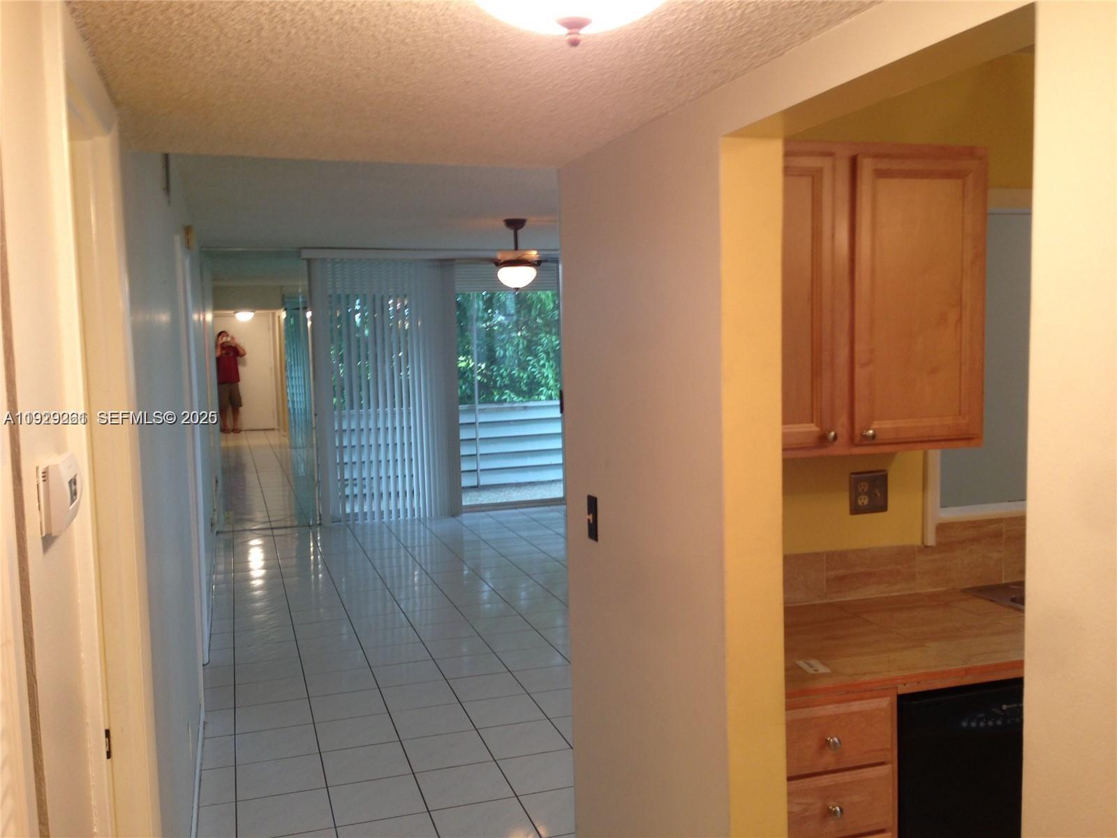 POLYNESIAN GARDENS CONDOM - Residential