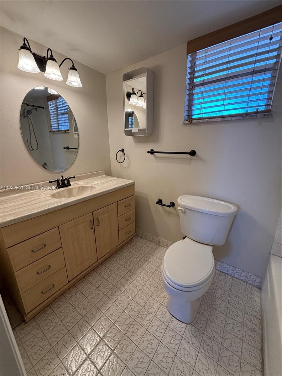 POLYNESIAN GARDENS CONDOM - Residential