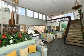 POLYNESIAN GARDENS CONDOM - Residential