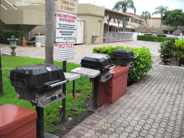POLYNESIAN GARDENS CONDOM - Residential