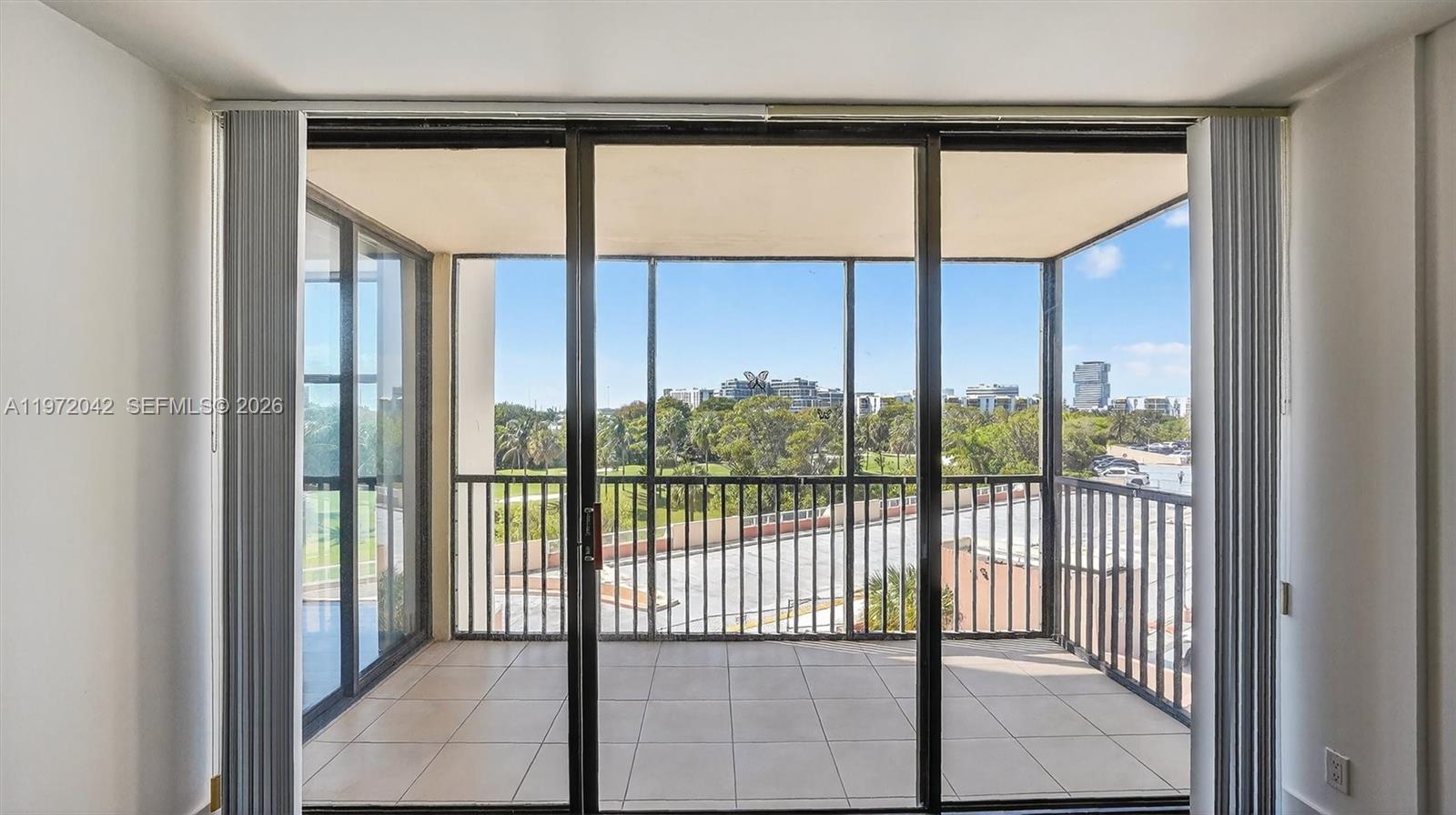 CORONADO CONDO- TOWER II - Residential