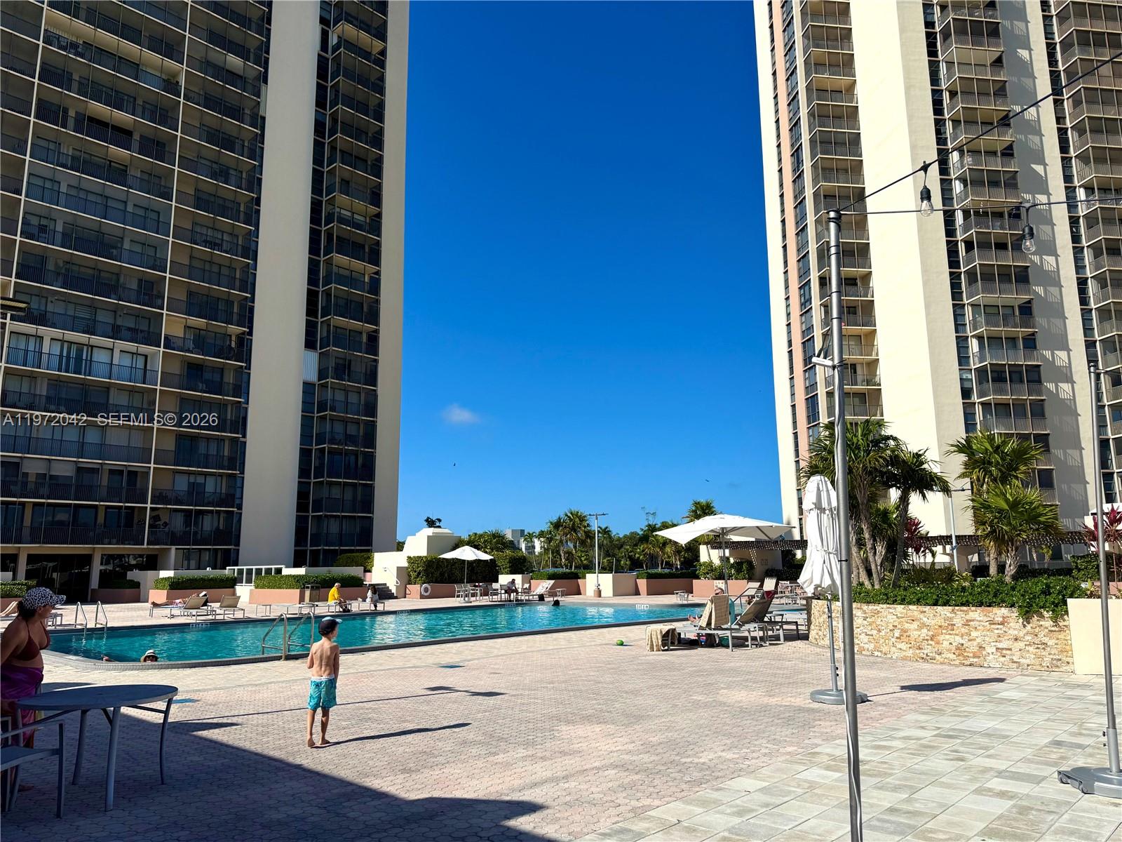 CORONADO CONDO- TOWER II - Residential