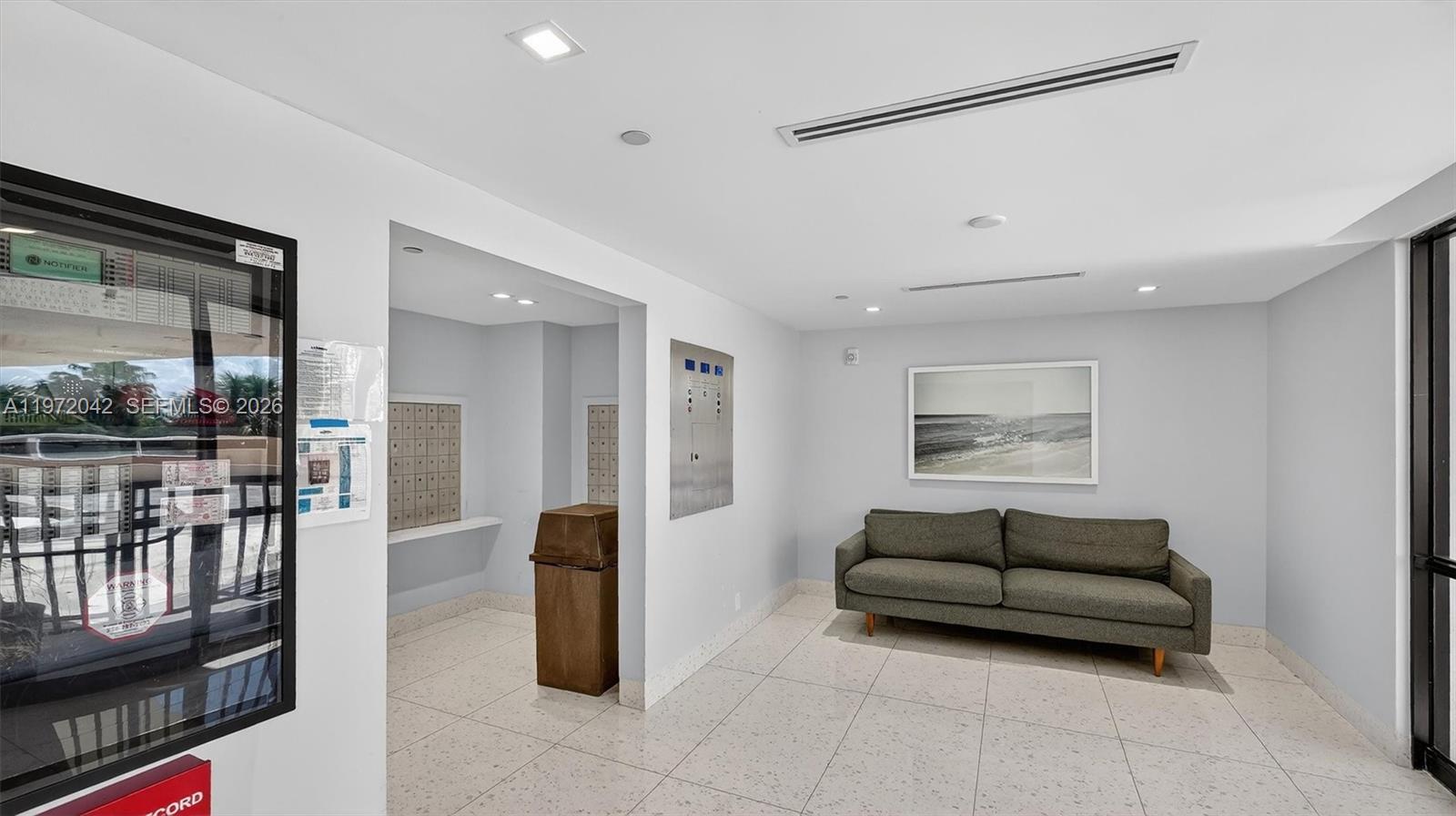 CORONADO CONDO- TOWER II - Residential