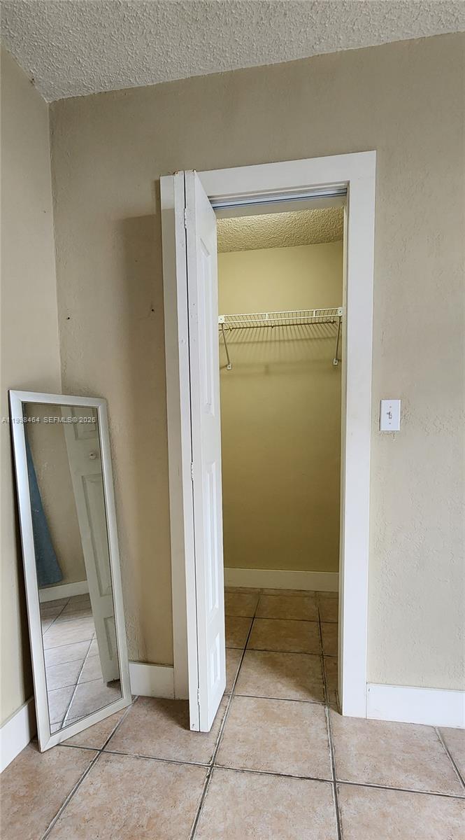 HIALEAH 13TH ADDN AMD PL - Residential