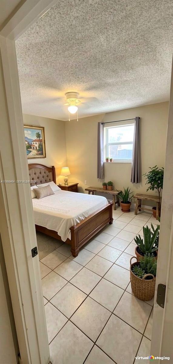 880 E 26th St, Hialeah FL 33013