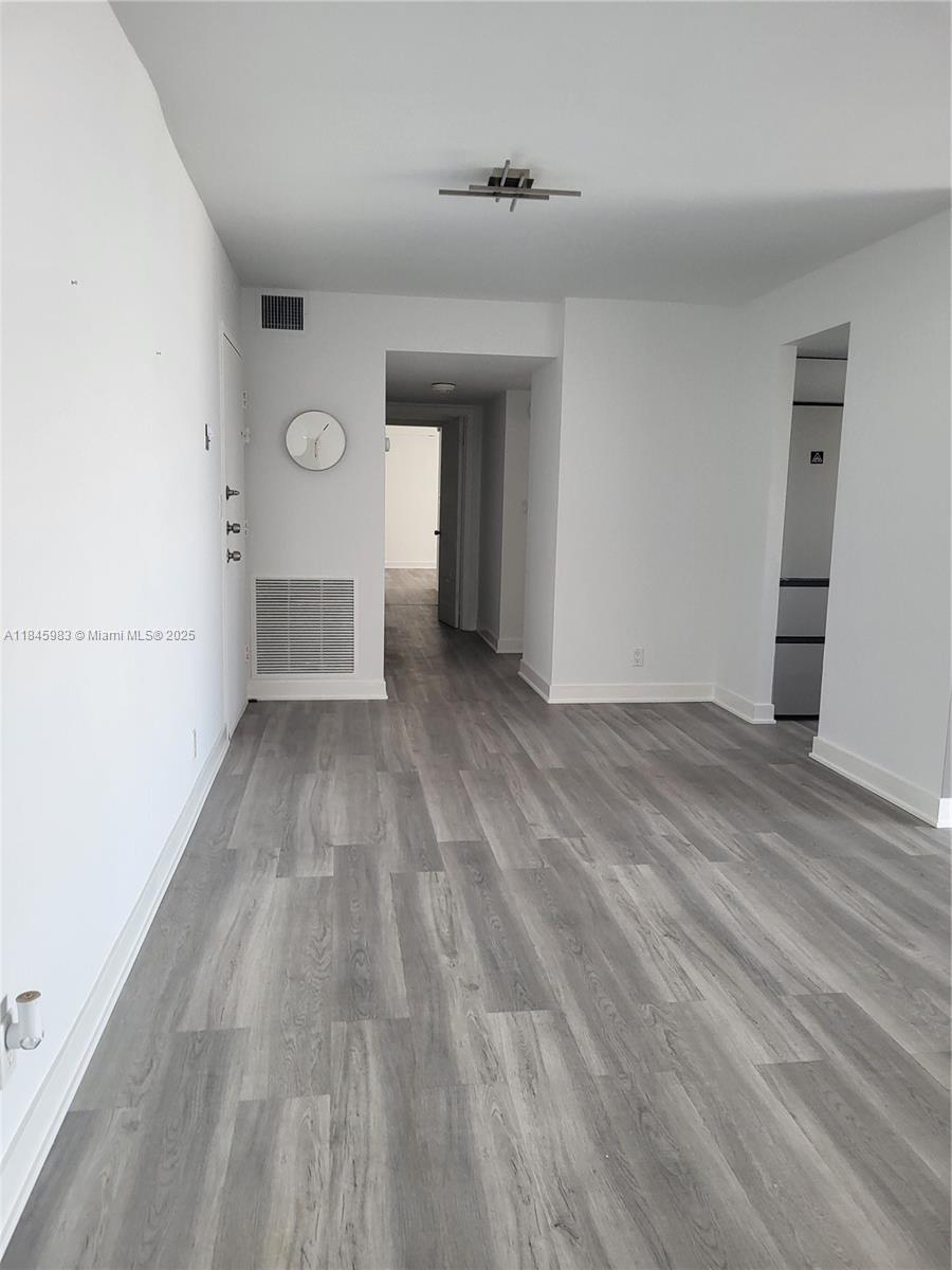 GOLDEN SURF TOWERS CONDO - Residential