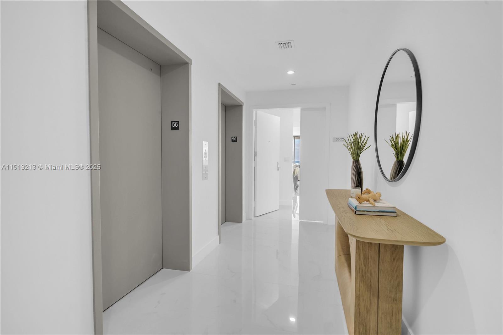 BAY BREEZE - Residential