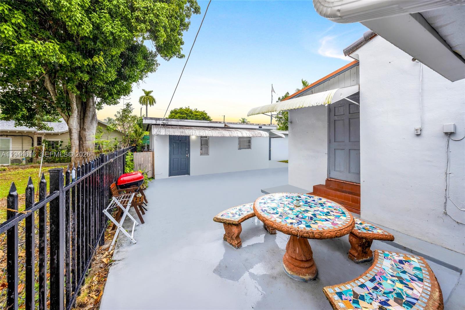 ANDRES - Residential Income