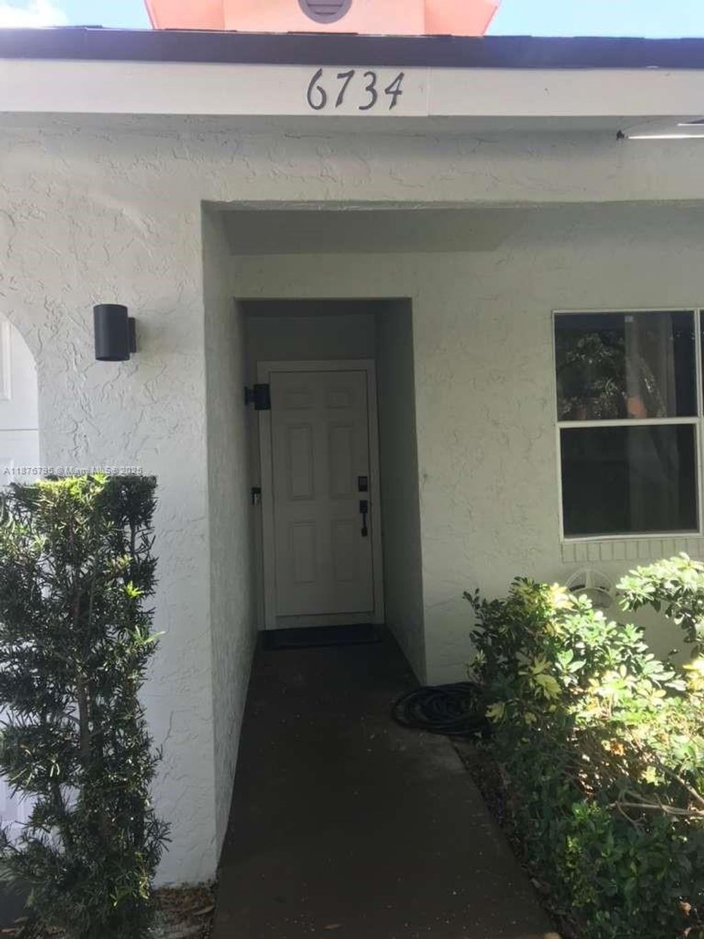 Photo of 6734 N Pine Island Rd, Tamarac, FL 33321 (MLS # A11876795)