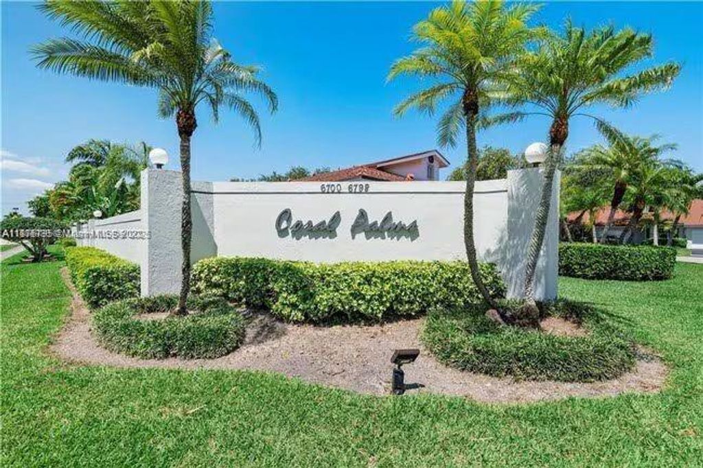 Photo of 6734 N Pine Island Rd, Tamarac, FL 33321 (MLS # A11876795)