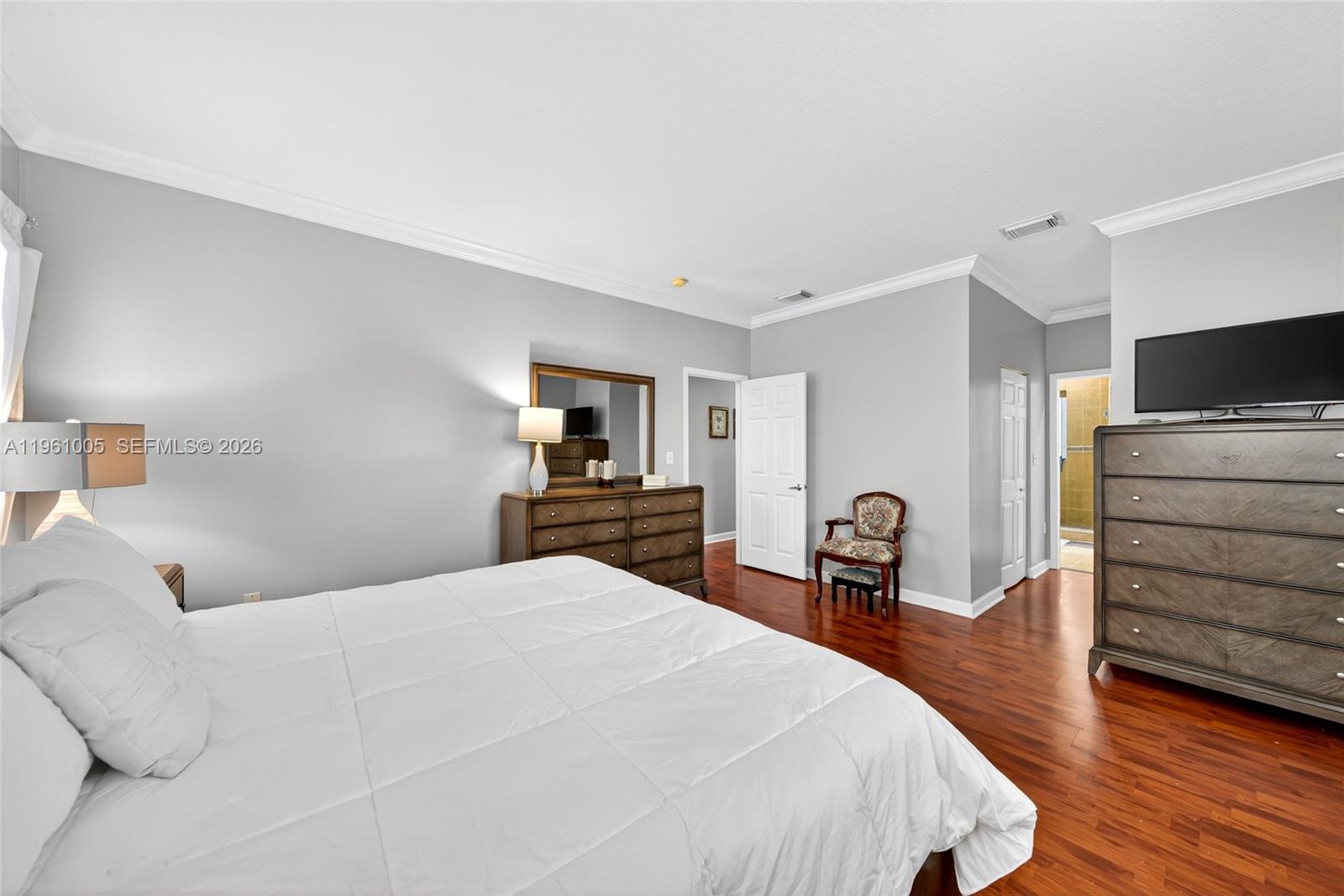 Twin Lakes Shore Central - Residential