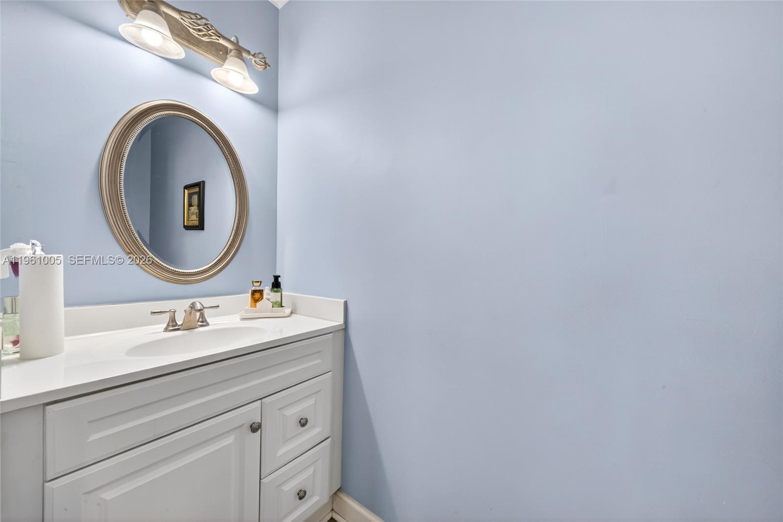 Twin Lakes Shore Central - Residential