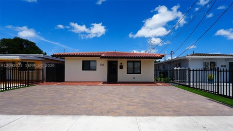 Tiny photo for 509 NW 57th Ct, Miami, FL 33126 (MLS # A12042022)