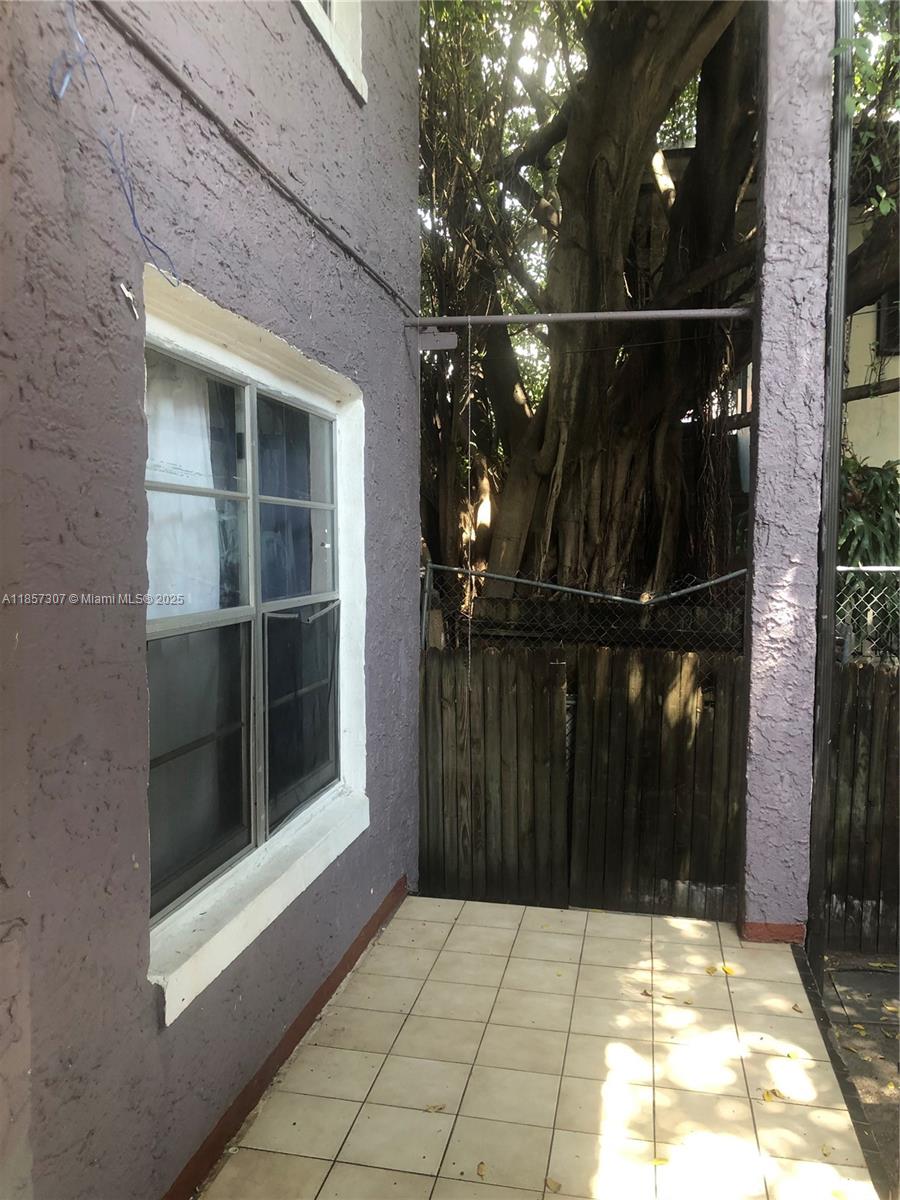 CITY OF MIAMI SOUTH - Residential Income