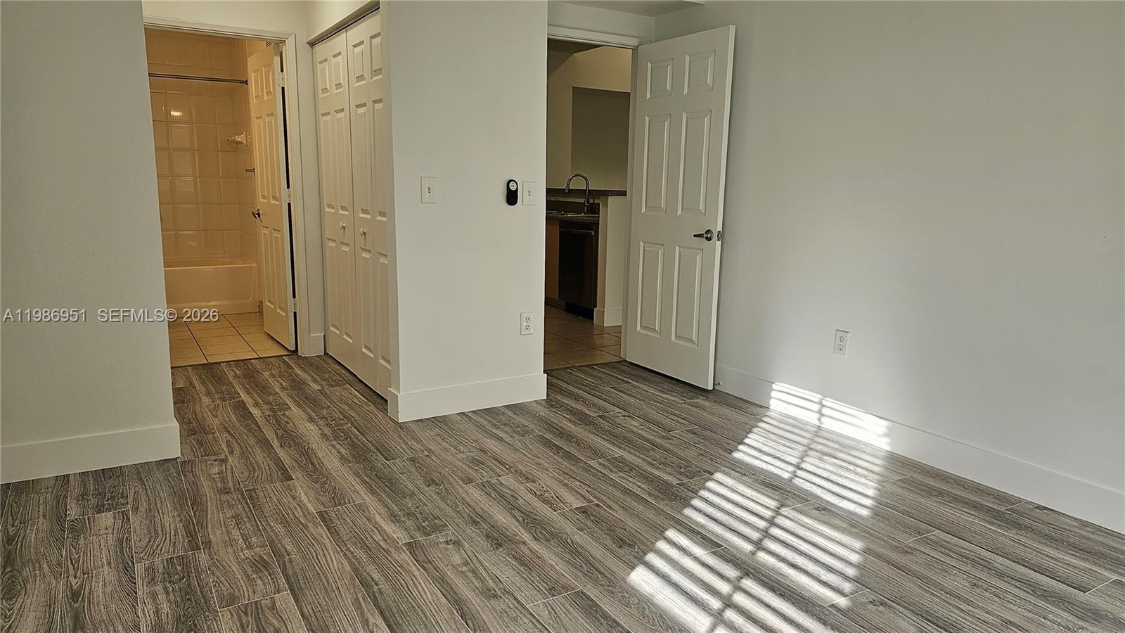 EL-AD NOB HILL CONDO - Residential Lease