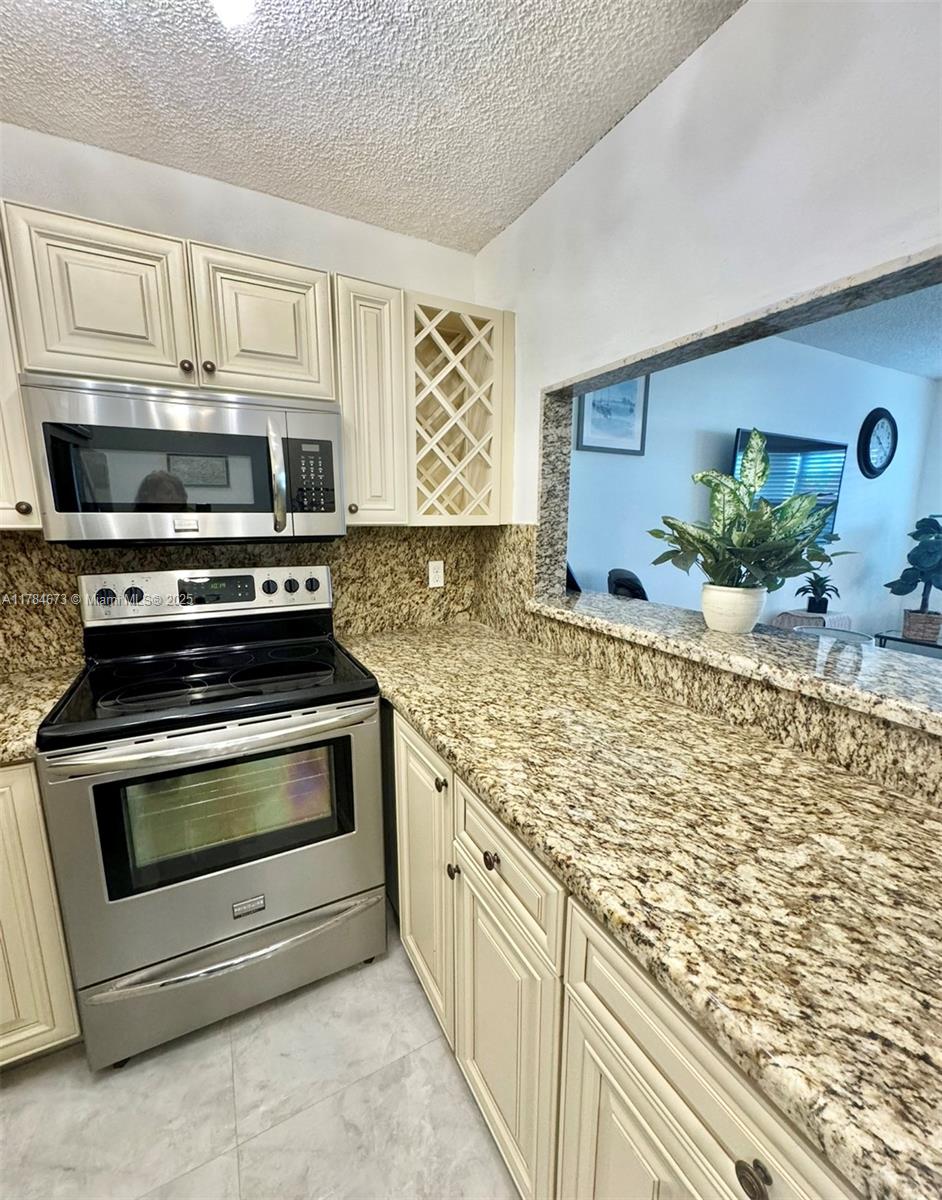 BERKELEY DIPLOMAT CO-OP - Residential