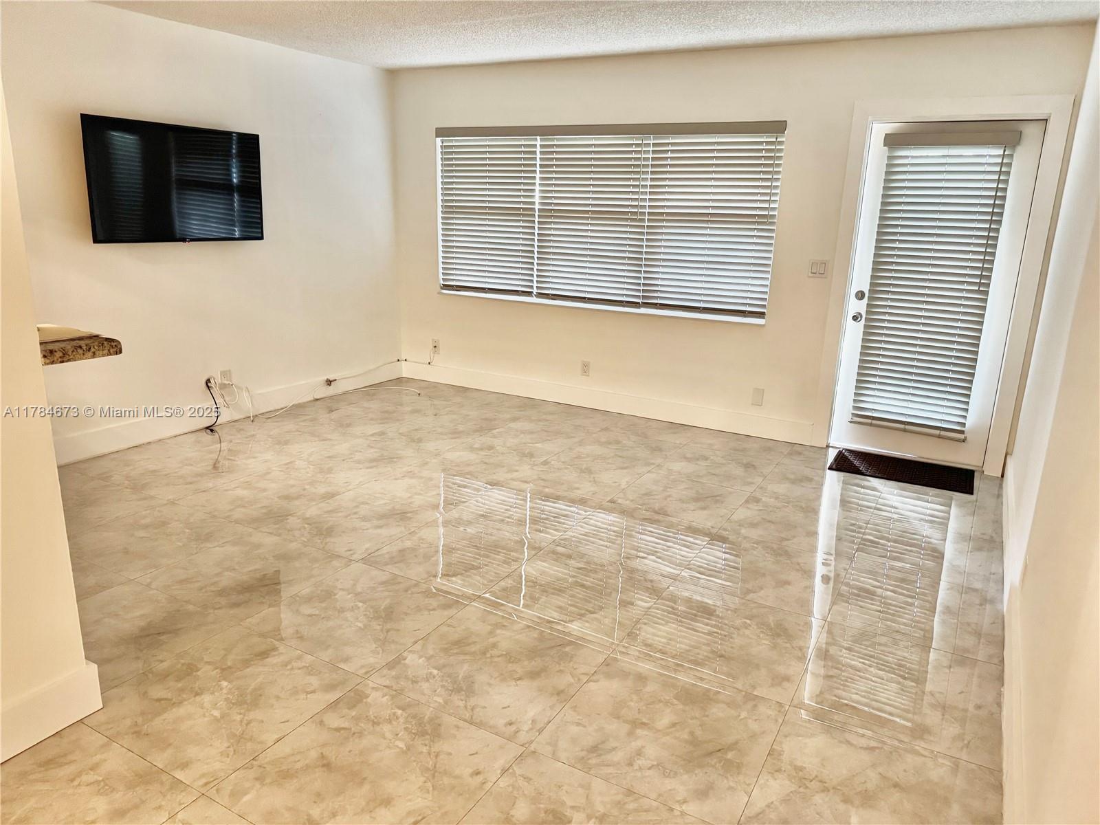 BERKELEY DIPLOMAT CO-OP - Residential