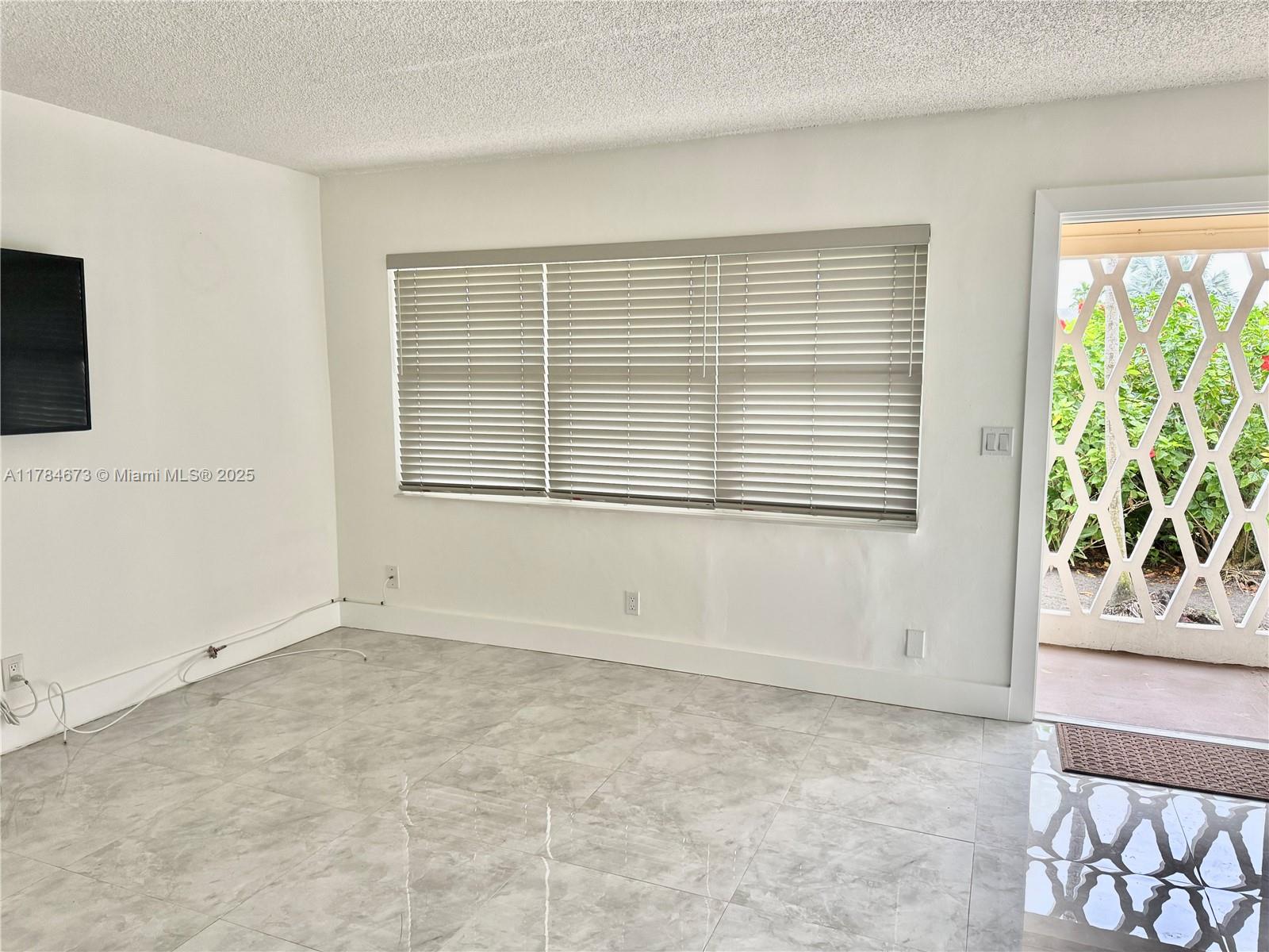 BERKELEY DIPLOMAT CO-OP - Residential