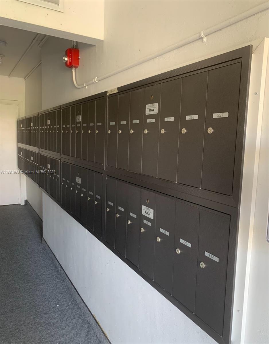 BERKELEY DIPLOMAT CO-OP - Residential