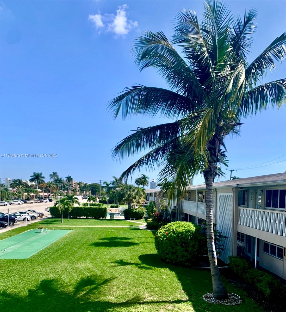 BERKELEY DIPLOMAT CO-OP - Residential