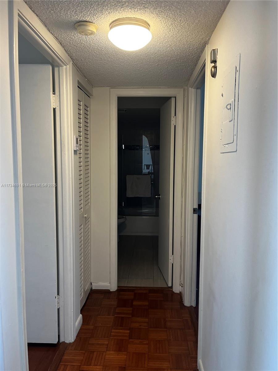 MEADOWBROOK TOWERS CONDO - Residential
