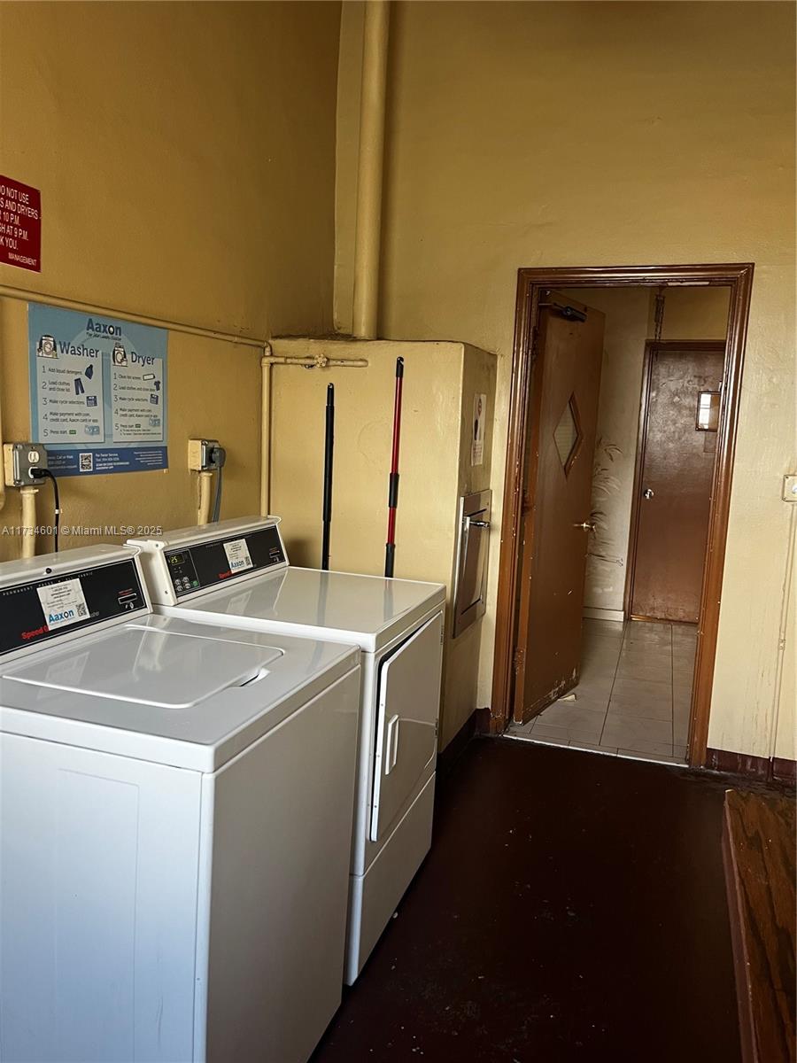 MEADOWBROOK TOWERS CONDO - Residential