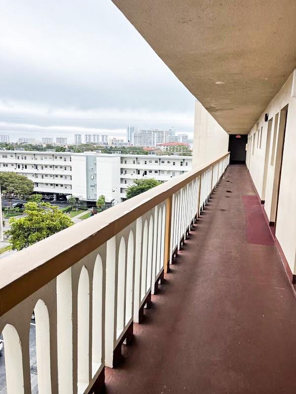 MEADOWBROOK TOWERS CONDO - Residential