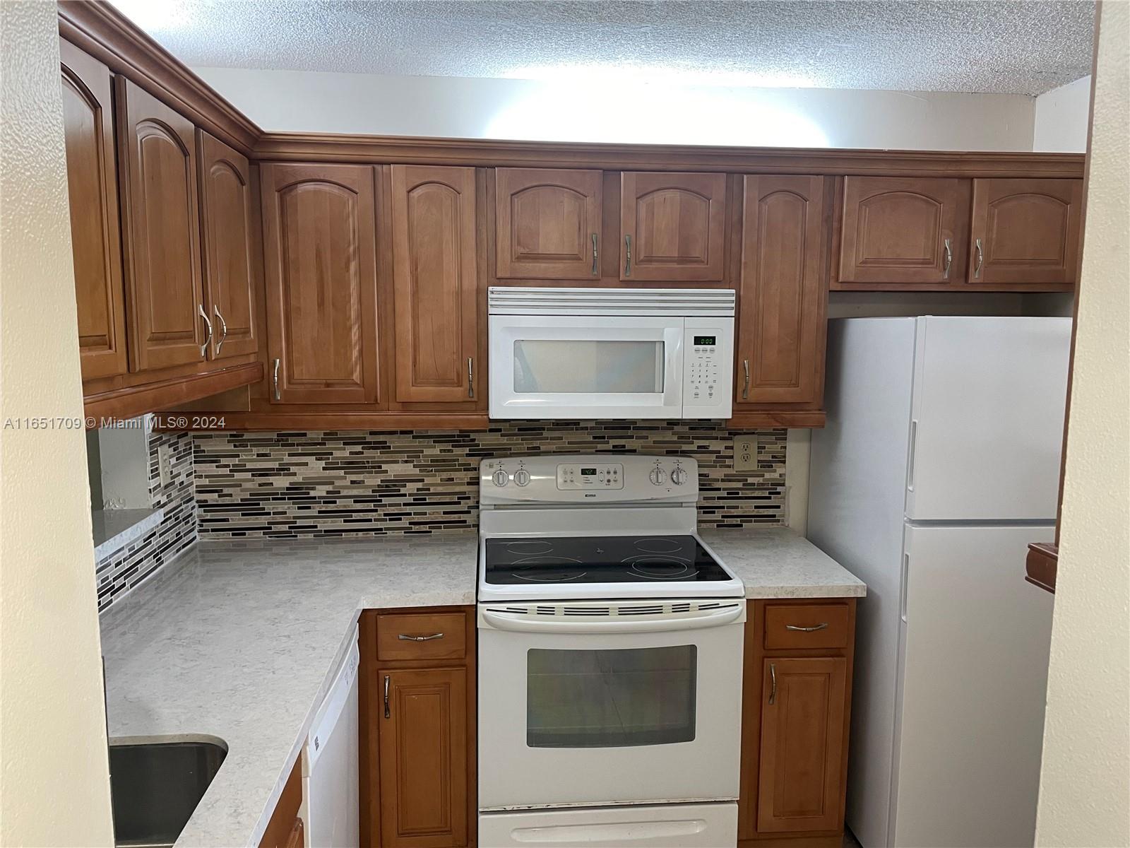 MIRAMAR CLUB CONDOMINIUM - Residential