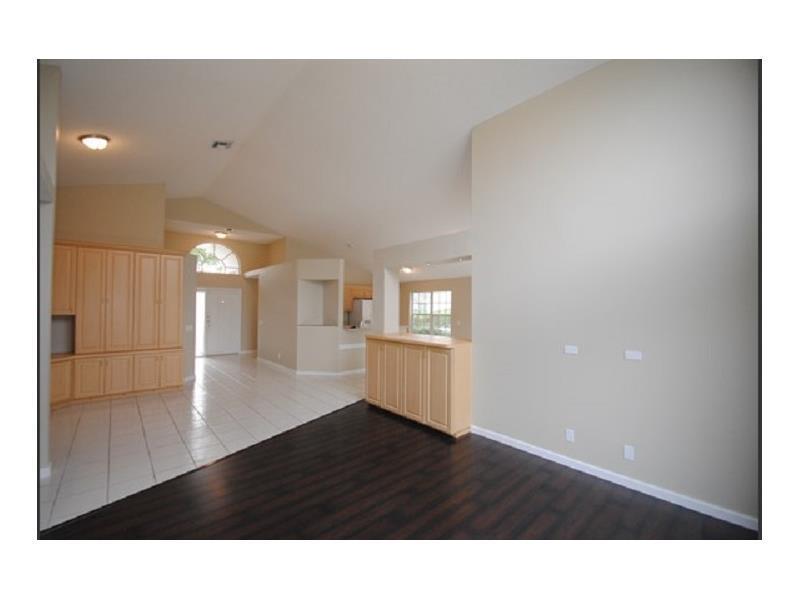 VENTANA 144-27 - Residential Lease