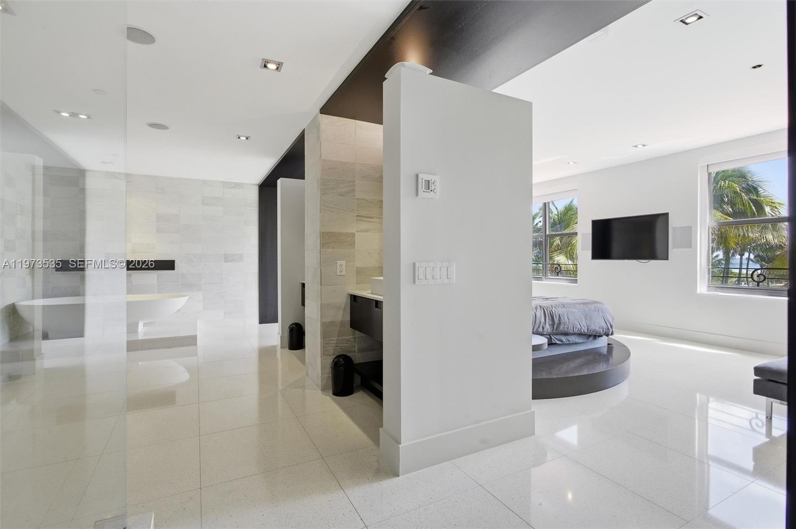 THE NETHERLAND CONDO - Residential