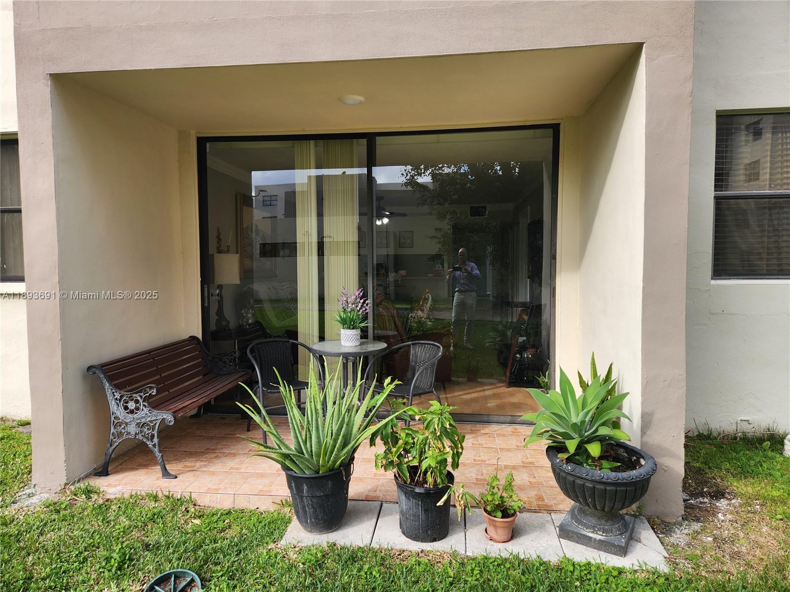 PEPPERMILL KENDALE LKS W - Residential