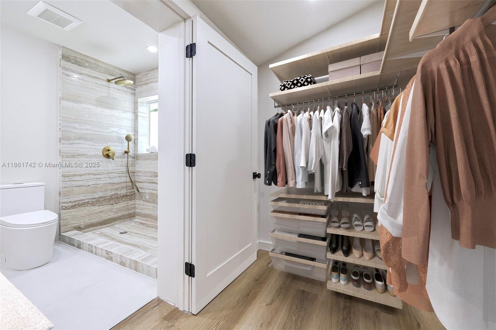 BISCAYNE LAWN EXTENSION - Residential