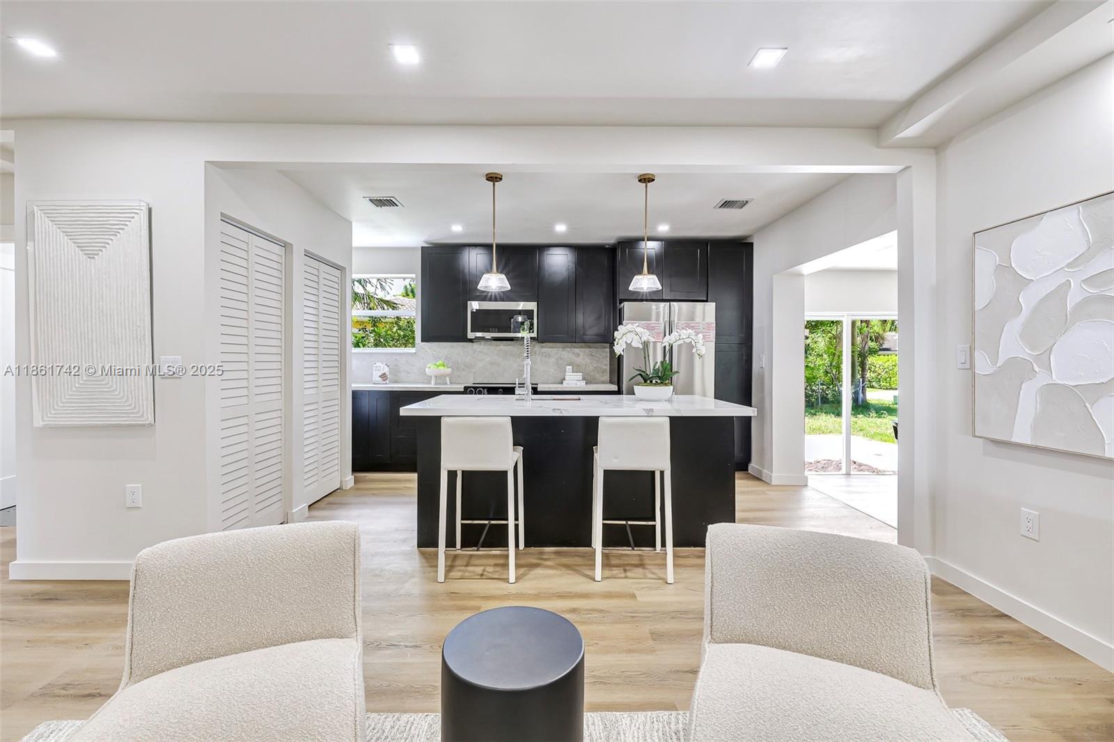 BISCAYNE LAWN EXTENSION - Residential