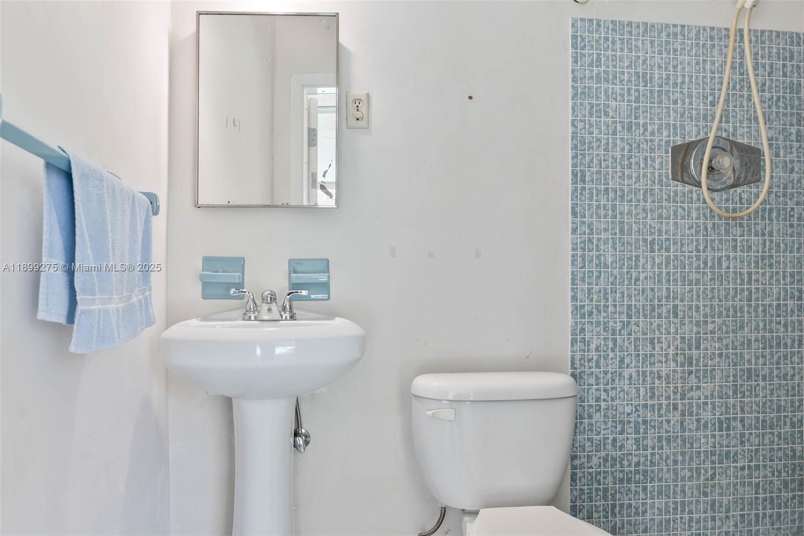 PINE ACRES SEC 3 - Residential