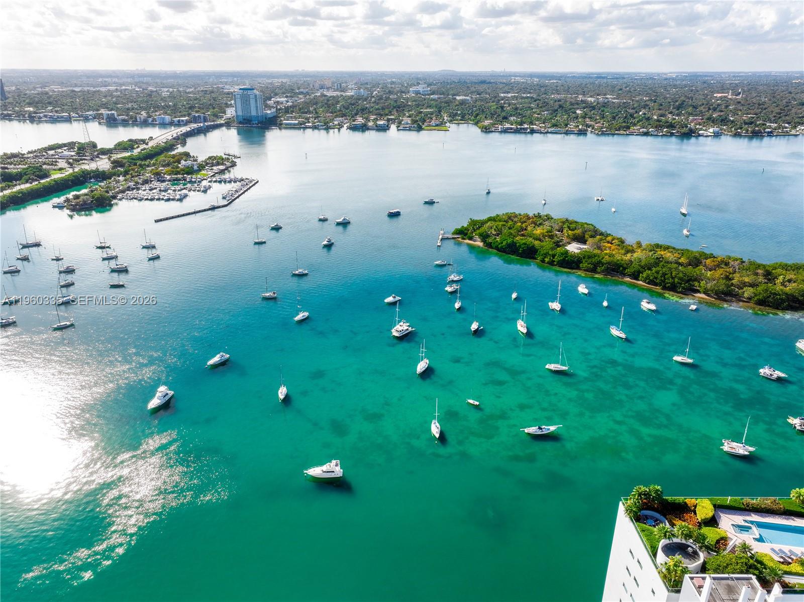 BLUE BAY TOWER CONDO - Residential