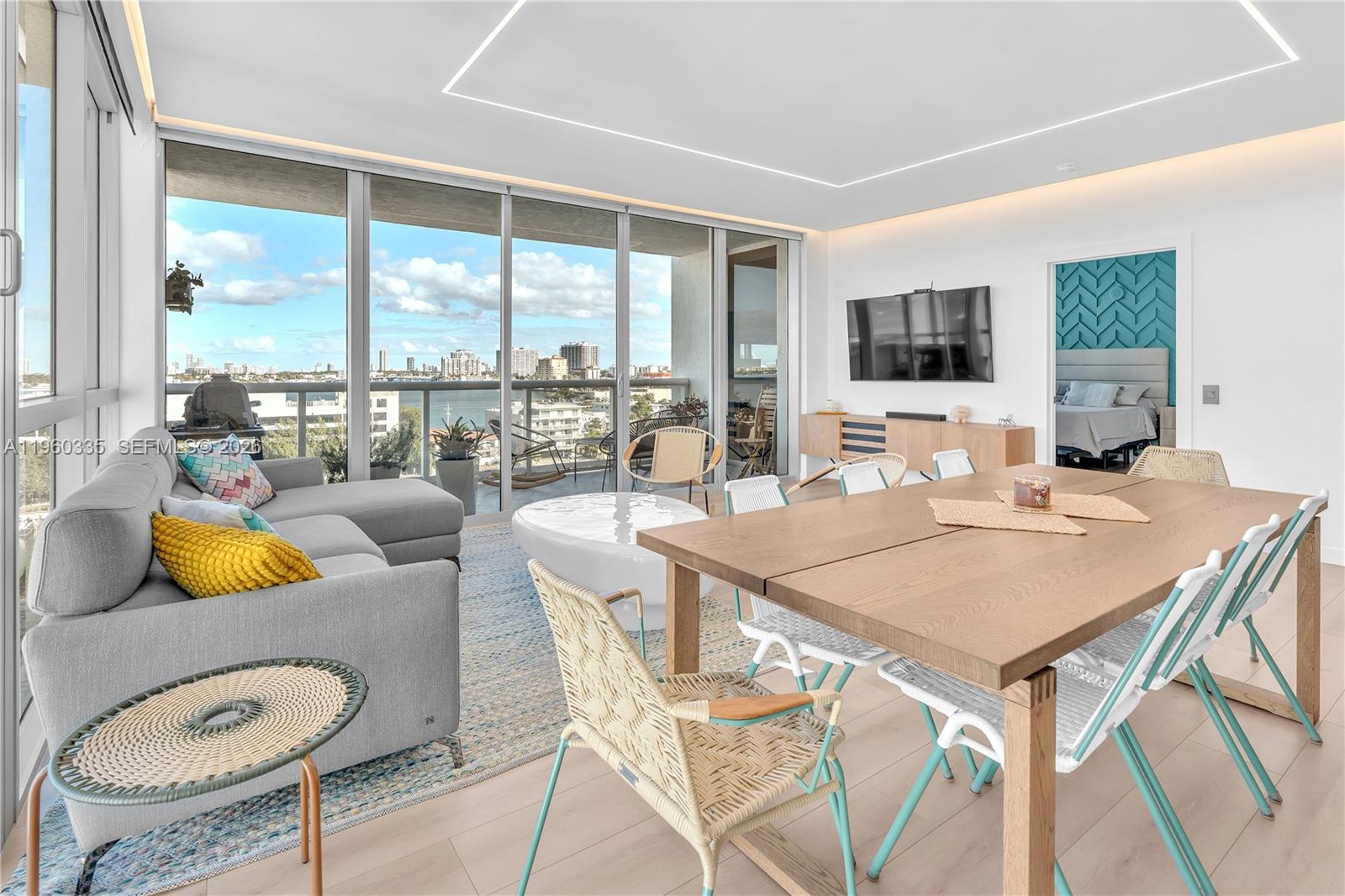 BLUE BAY TOWER CONDO - Residential