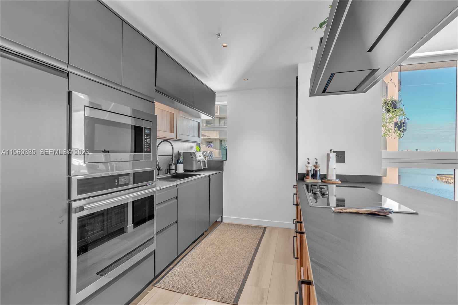 BLUE BAY TOWER CONDO - Residential