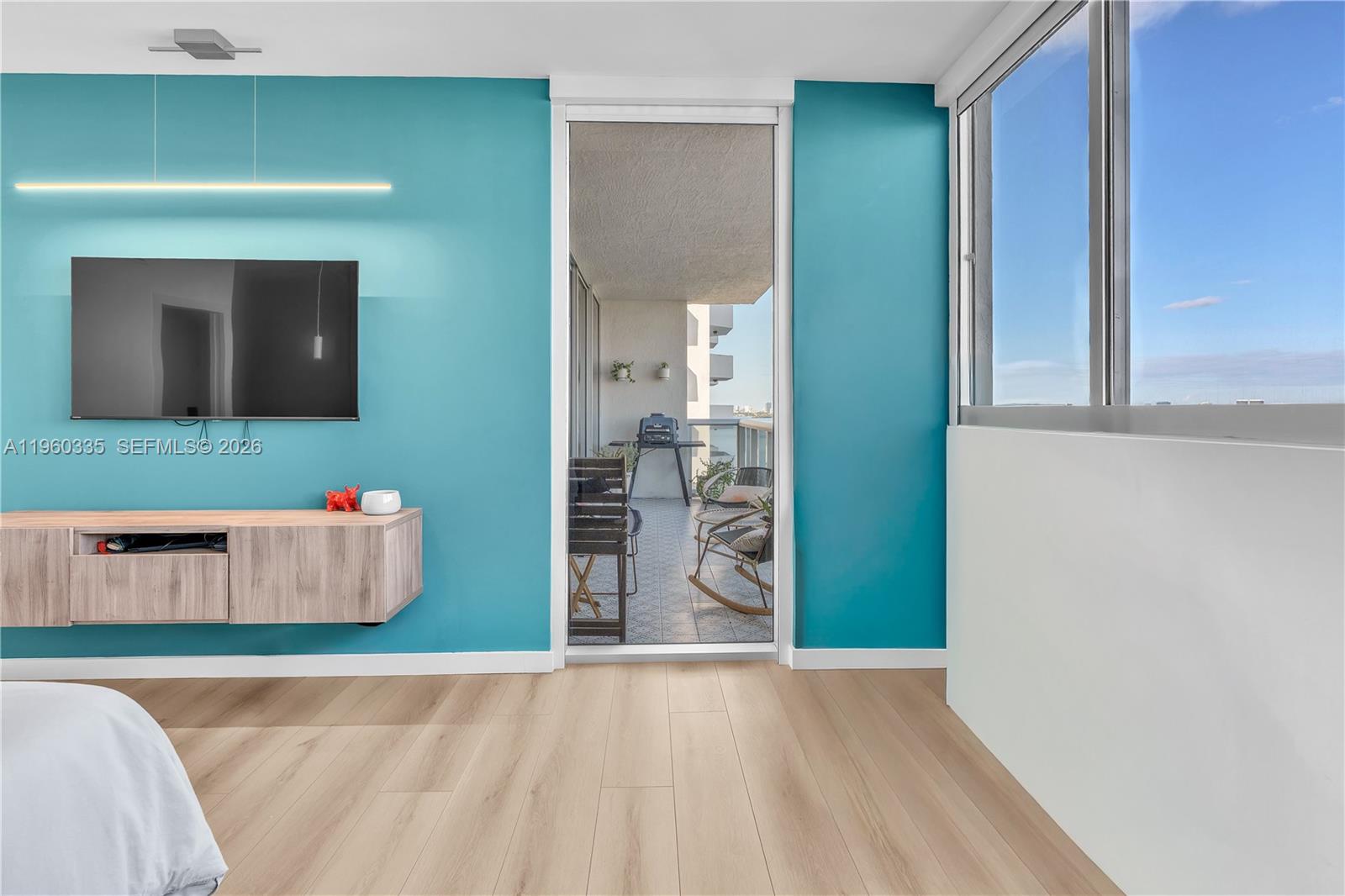 BLUE BAY TOWER CONDO - Residential