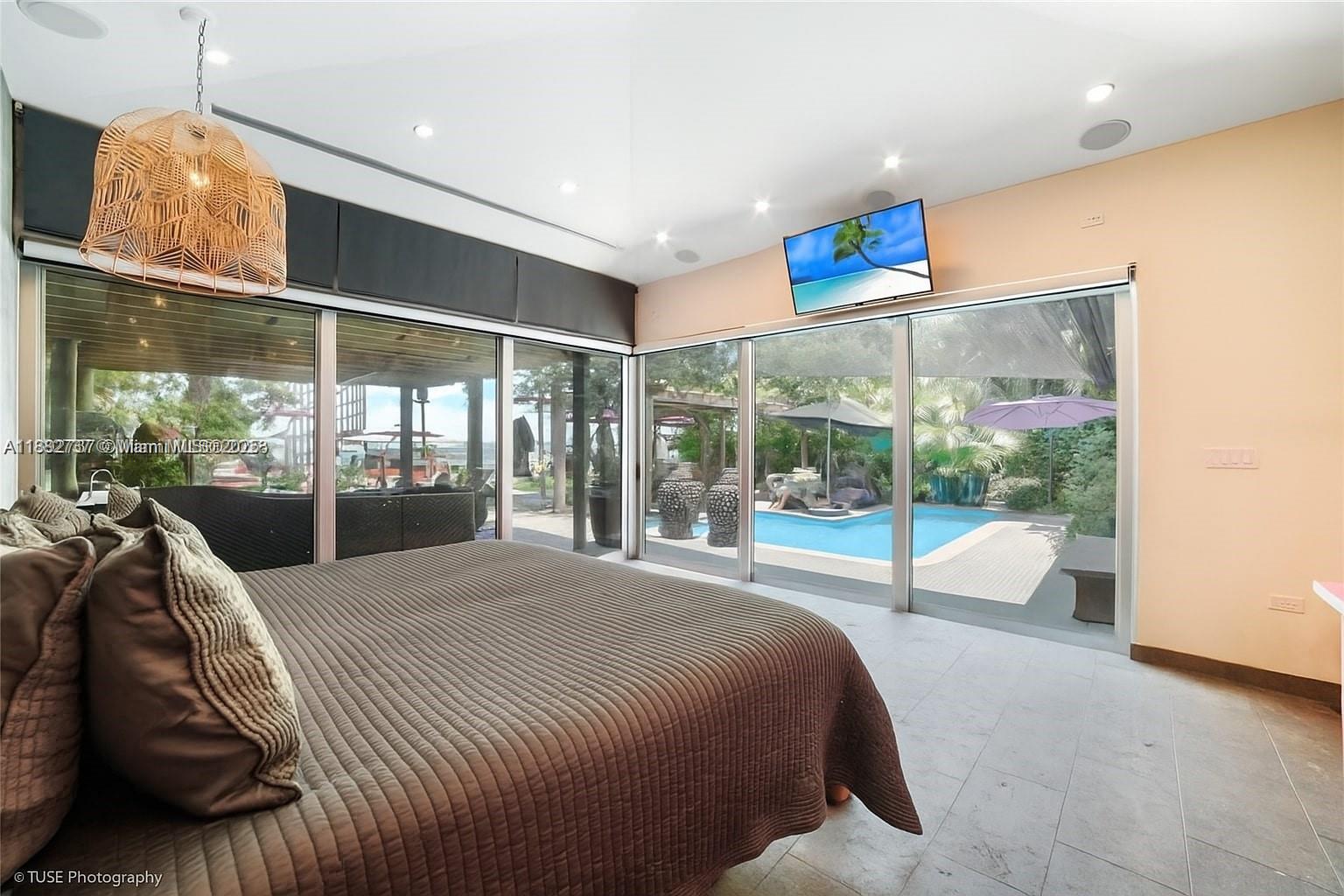 NORMANDY GOLF COURSE - Residential