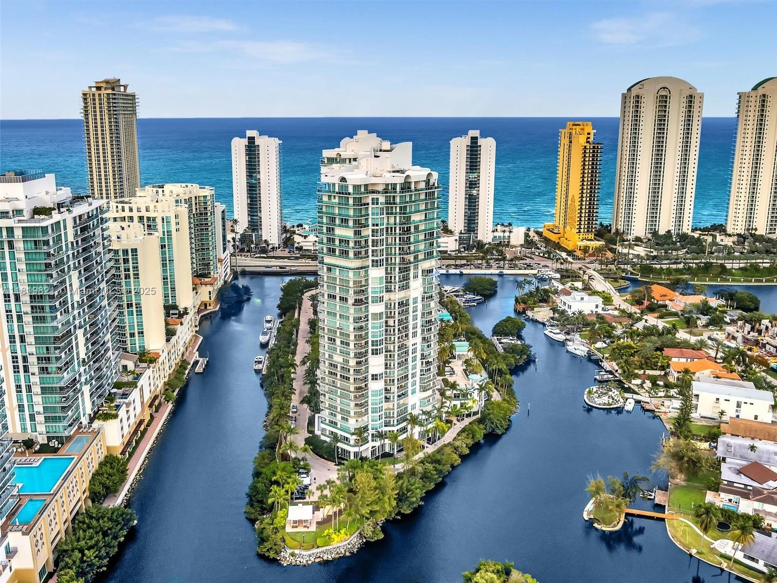 OCEANIA V CONDO - Residential