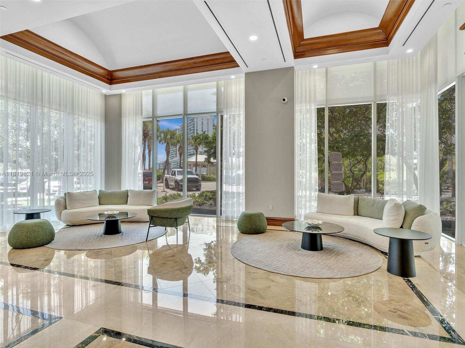 OCEANIA V CONDO - Residential