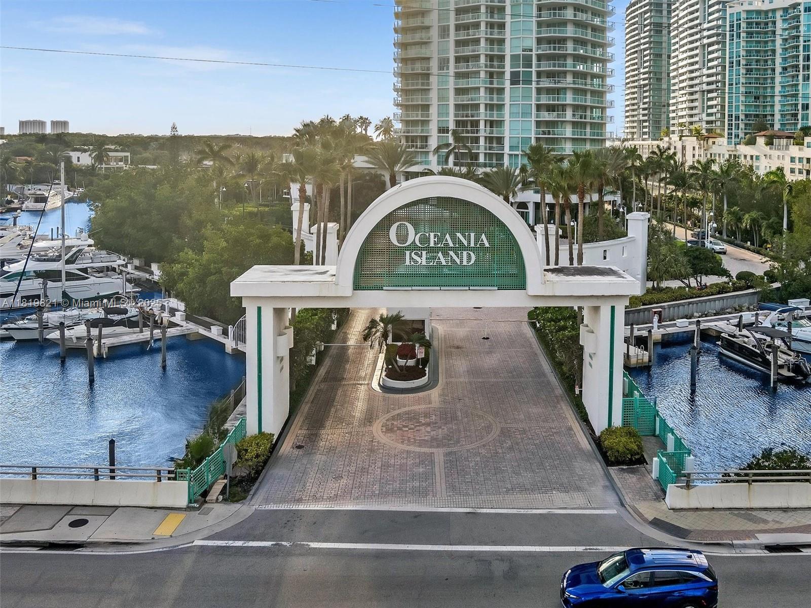 Property for Sale at 16500 Collins Ave Th-10, Sunny Isles Beach, Miami-Dade County, Florida - Bedrooms: 3 
Bathrooms: 5  - $2,389,000