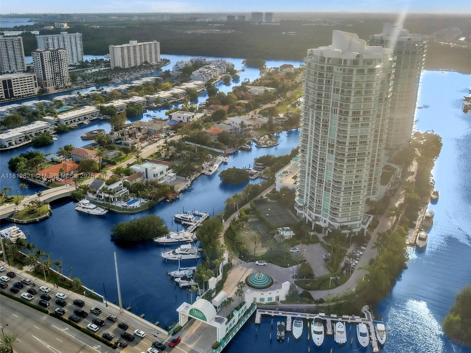 OCEANIA V CONDO - Residential